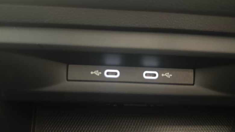 Volkswagen Golf 1.5 TSI 150 Life 5dr Petrol Hatchback